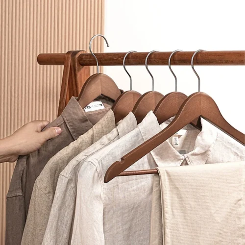 ไม้แขวนเสื้อผ้า มีก้าน ขนาด 44.5 ซม. ไม้แท้แข็งแรง (แพ็ค 5 ชิ้น)